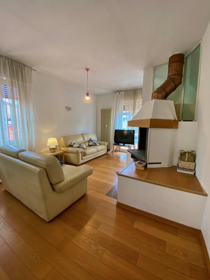 Ferienwohnung Terrazza Zaccagni Parma Exterior foto